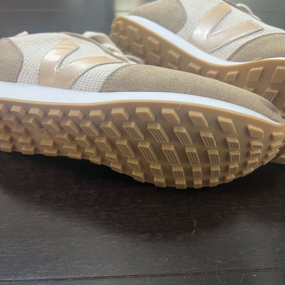 Veja Women's Athletic Shoes in Cream and Tan - Picture 3 of 4